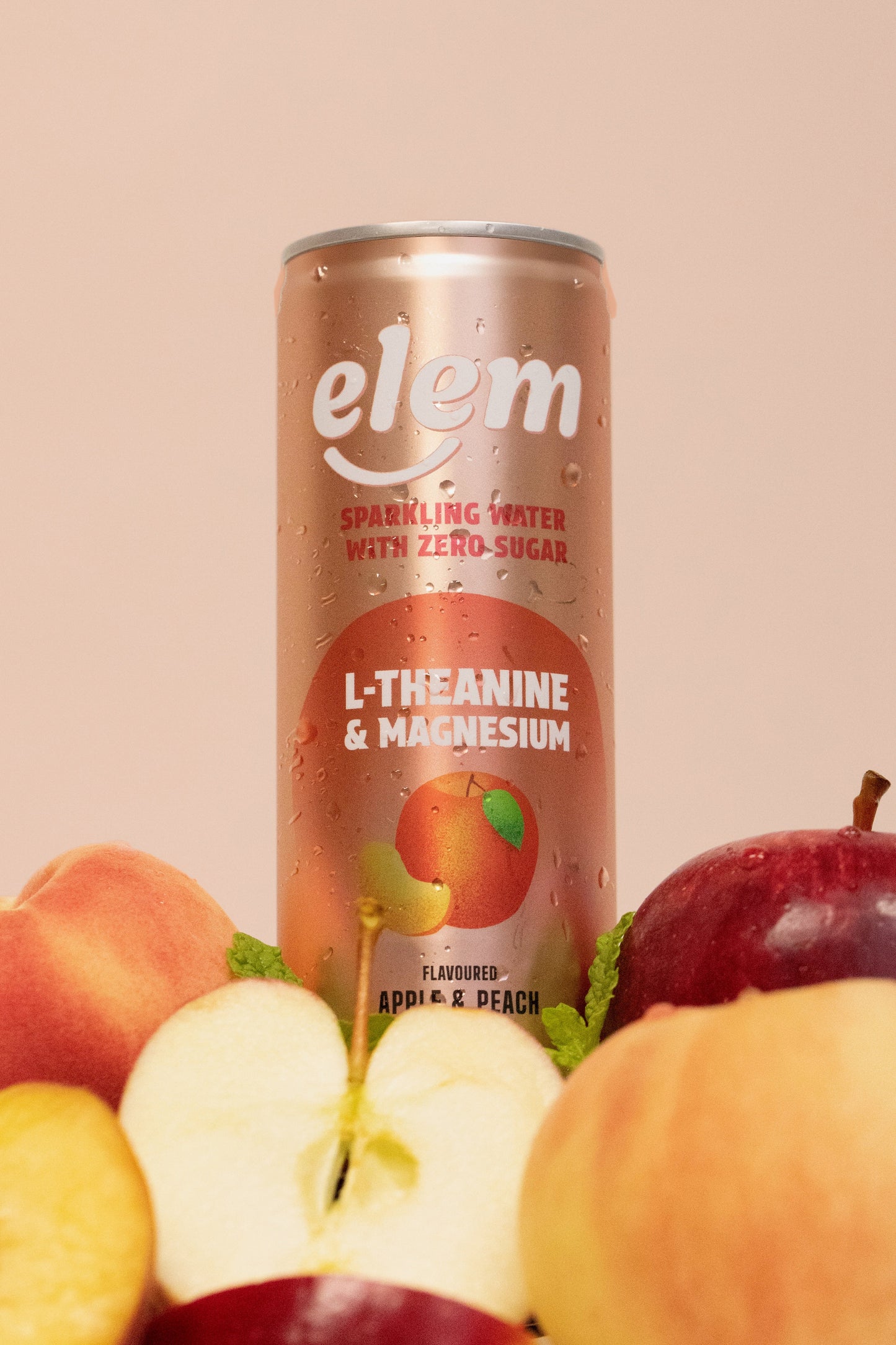 functional sparkling drink with magnesium and l-theanine, apple peach product photo